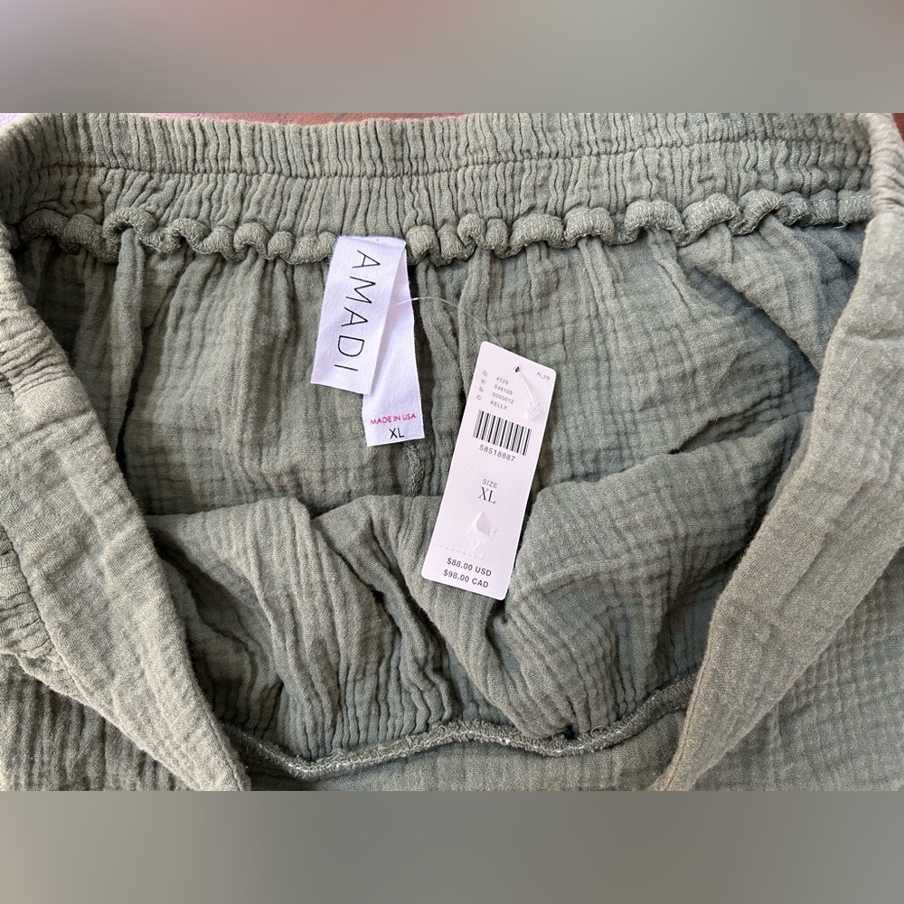 NEW Anthropologie Green Smocked Skater Mini Skirt - Picture 2 of 6